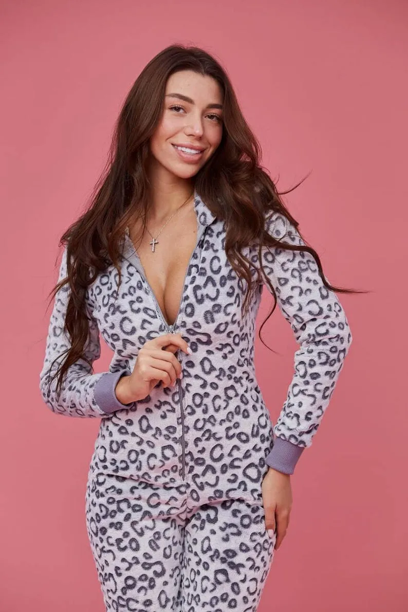 Women's warm terry butt flap pajamas Sweetjama Frozy with a hood "Leopard"