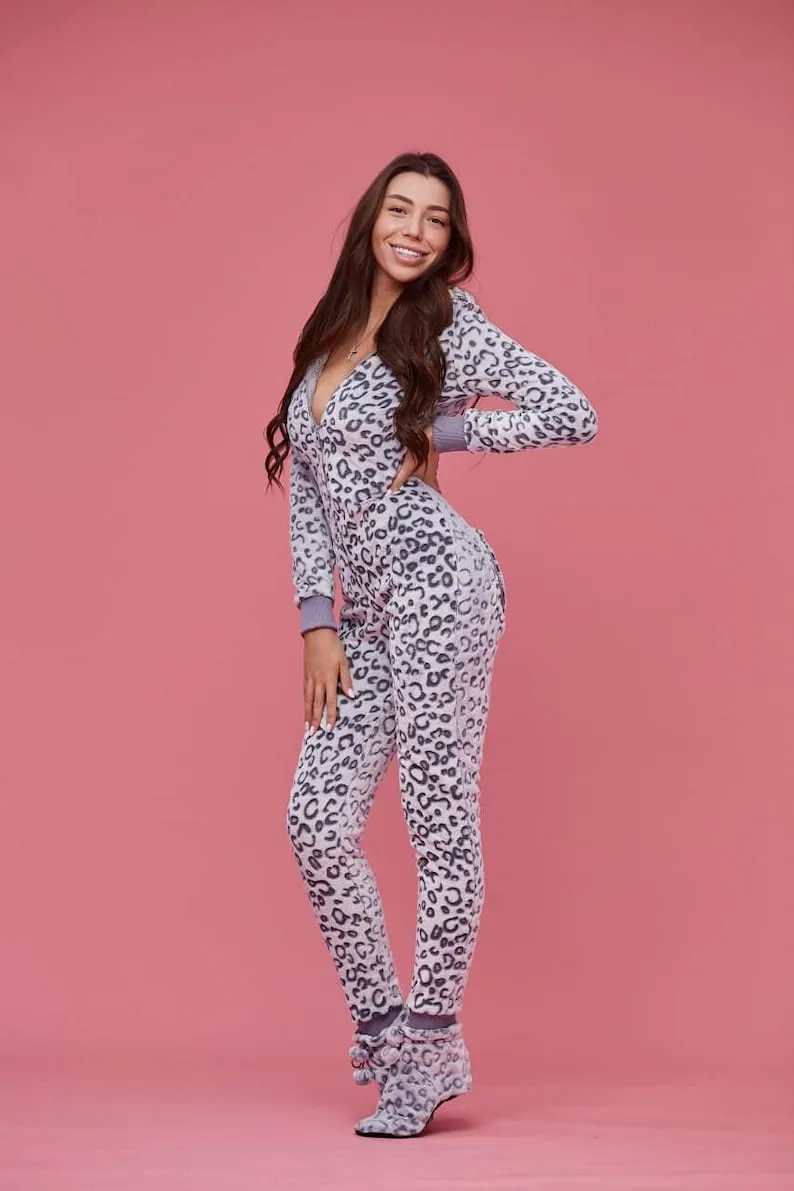 Women's warm terry butt flap pajamas Sweetjama Frozy with a hood "Leopard"